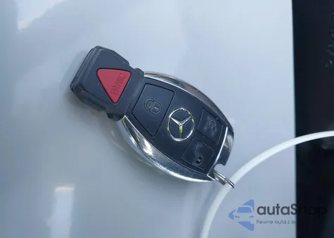 2014 Mercedes-Benz E 350 from USA, damaged, VIN WDDHF5KB5EB050777